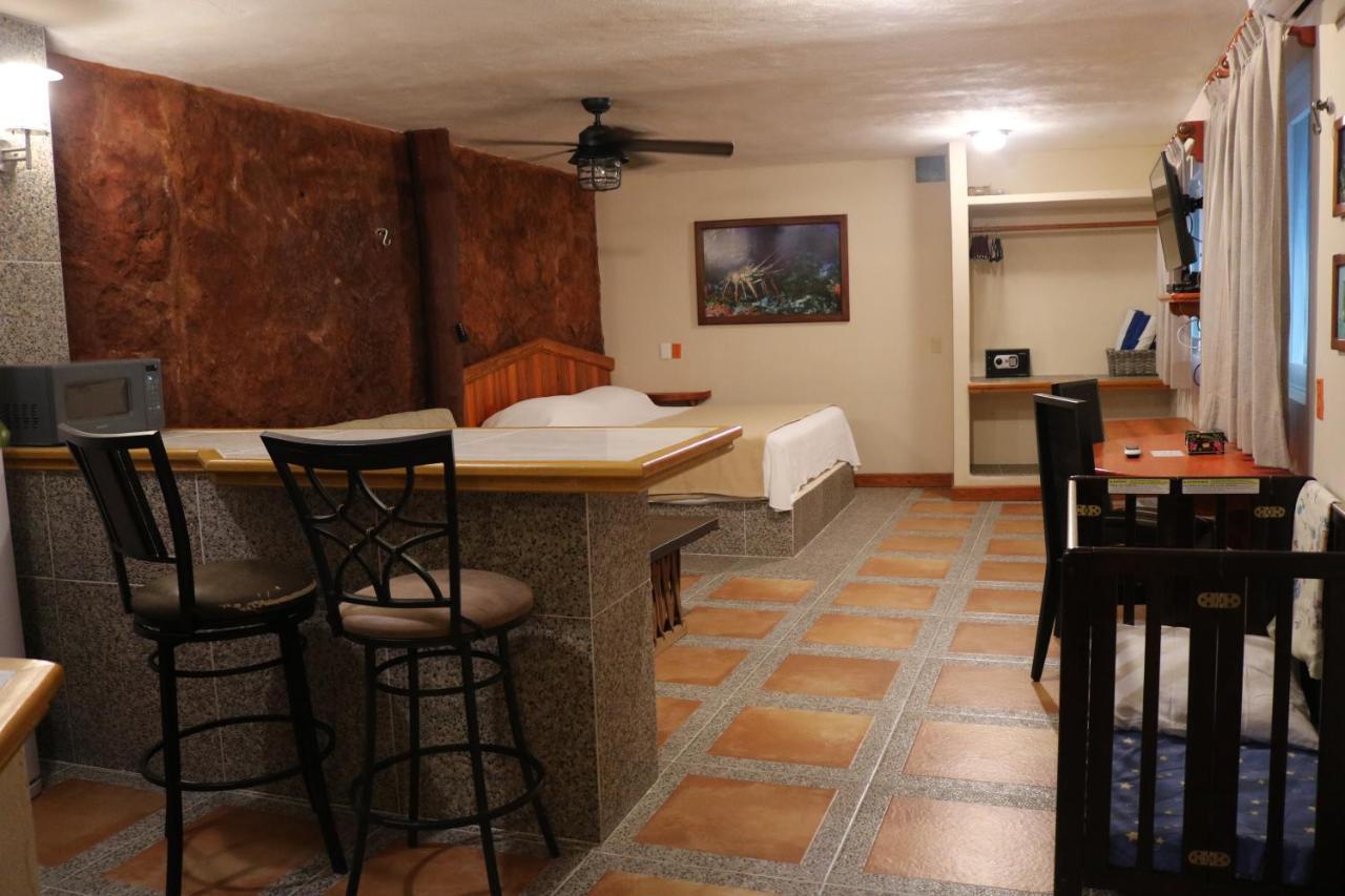 The Diving Lodge Downtown Puerto Morelos Luaran gambar